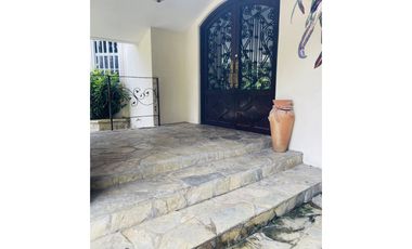 🌿 The Noble Refuge  / El Reugio Noble