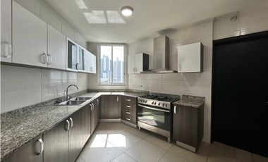 VENTA APARTAMENTO COSTA DEL ESTE AMOBLADO 205 M2 PH COUNTRY CLUB MLD