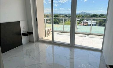 ALQUILER DE AMPLIO APARTAMENTO EN EL CENTRO DEL TERRONAL
