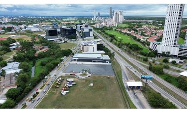 TERRENO EN SANTA MARIA DISTRICT - COMERCIAL
