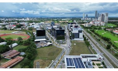 TERRENO EN SANTA MARIA DISTRICT - COMERCIAL