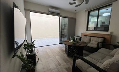ALQUILER DE CASA AMOBLADA EN PANAMA PACIFICO - RIVER VALLEY