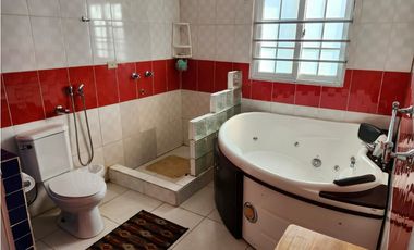 VENDO CASA PORTOBELO