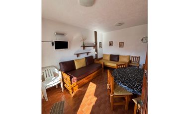 Dpto.2 amb. c/cochera a 1 cuadra de la playa!