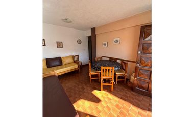 Dpto.2 amb. c/cochera a 1 cuadra de la playa!