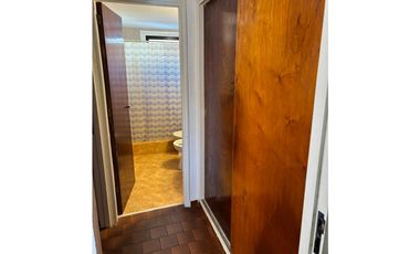 Dpto.2 amb. c/cochera a 1 cuadra de la playa!