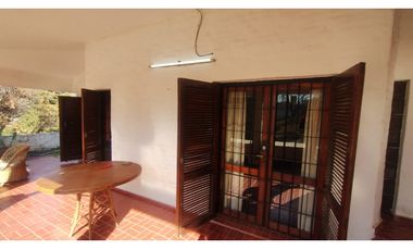 SE VENDE CASA DE DOS DORMITORIOS EN CABALANGO