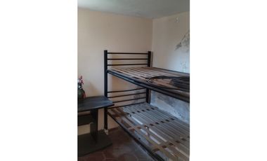 SE VENDE CASA DE DOS DORMITORIOS EN CABALANGO