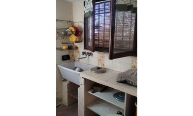 SE VENDE CASA DE DOS DORMITORIOS EN CABALANGO