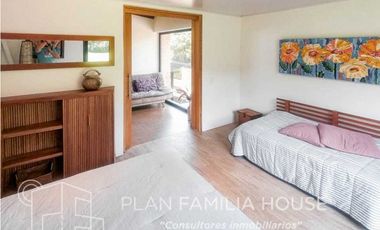 HERMOSA CASA EN CHIA SINDAMANOY, MODERNA, DISEÑO EXCLUSIVO