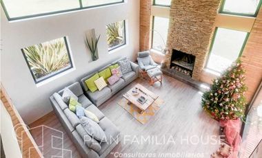 HERMOSA CASA EN CHIA SINDAMANOY, MODERNA, DISEÑO EXCLUSIVO