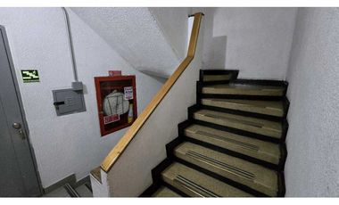 VENTA APARTAMENTO 200m2 VISTA CERROS REMODELADO EXTERIOR CHICO