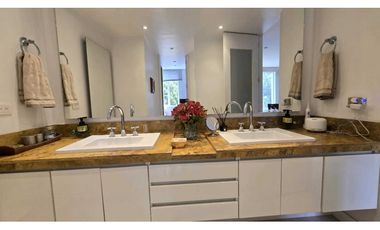 VENTA APARTAMENTO 200m2 VISTA CERROS REMODELADO EXTERIOR CHICO