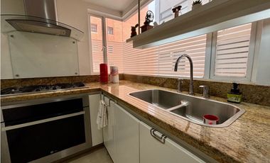 VENTA APARTAMENTO 200m2 VISTA CERROS REMODELADO EXTERIOR CHICO