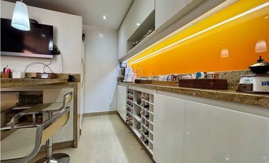 VENTA APARTAMENTO 200m2 VISTA CERROS REMODELADO EXTERIOR CHICO