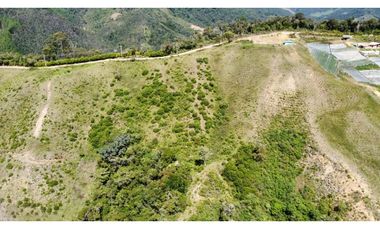 Hermoso lote en La Guija  5 km de El Retiro