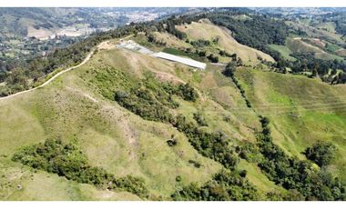 Hermoso lote en La Guija  5 km de El Retiro