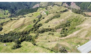 Hermoso lote en La Guija  5 km de El Retiro