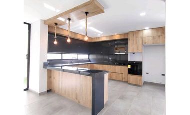 Venta de casa en condominio las mercedes Jamundi