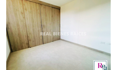 Apartamento en Venta – 4° Piso con Parqueadero y Cuarto Útil