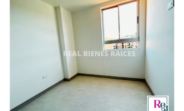 Apartamento en Venta – 4° Piso con Parqueadero y Cuarto Útil