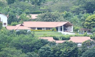 Casa Campestre - Entrepuentes Etapa 3 - Apulo Cundinamarca