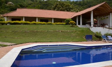 Casa Campestre - Entrepuentes Etapa 3 - Apulo Cundinamarca