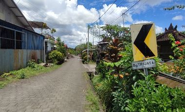 Villa denpasar Timur dengan Pool