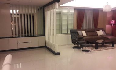 DISEWAKAN CONDOMINIUM CAMBRIDGE UK 200 M