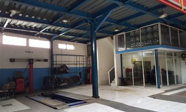 Dijual ruang usaha bekas bengkel mobil