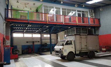 Dijual ruang usaha bekas bengkel mobil