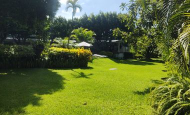 Casa en un nivel en Fraccionamiento Rancho Tetela Cuernavaca Morelos