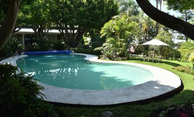 Casa en un nivel en Fraccionamiento Rancho Tetela Cuernavaca Morelos
