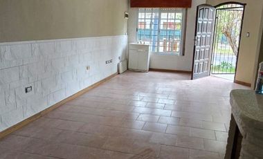 Venta departamento tres ambientes