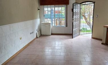 Venta departamento tres ambientes