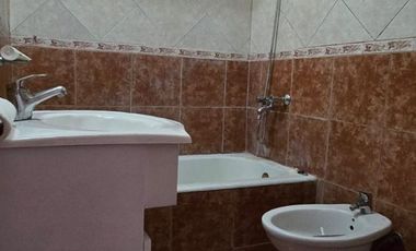 Venta departamento tres ambientes