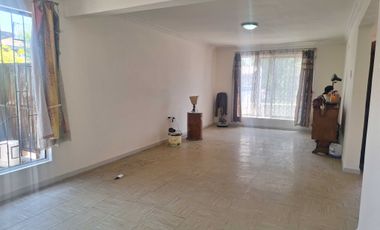 Casa en arriendo en SANTIAGO