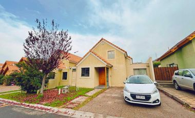 Casa en arriendo en HUECHURABA