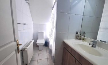 Casa en arriendo en LO BARNECHEA