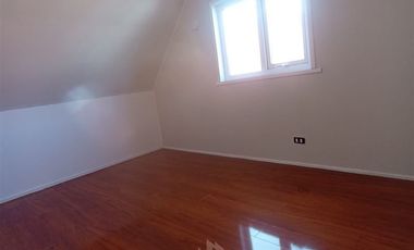 Casa en Arriendo en COD37234 Parque Costanera 2