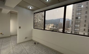 Oficina en Venta en Frente al Metro Manuel Montt