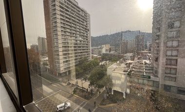 Oficina en Venta en Frente al Metro Manuel Montt