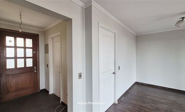 Casa en Venta en Camino del Paisaje con camino Del Monte, Lo Cañas - Alto Macul,