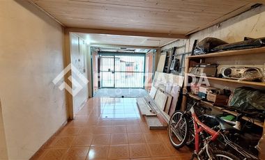 Casa en Venta en Avda. Juanita/ Estación Quepe/ Avda. Eyzaguirre