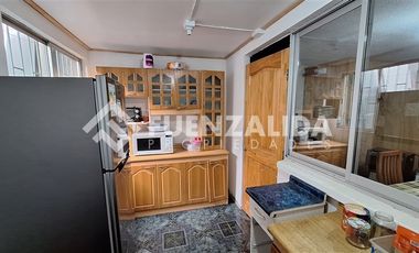 Casa en Venta en Avda. Juanita/ Estación Quepe/ Avda. Eyzaguirre