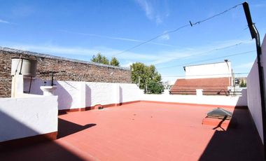 ALQUILER CASA HAEDO 3 AMB JARDIN, PATIO Y TERRAZA