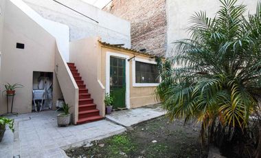 ALQUILER CASA HAEDO 3 AMB JARDIN, PATIO Y TERRAZA