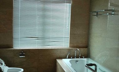 Disewakan apartement Senayan Residence 3 br