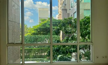 Disewakan apartement Senayan Residence 3 br