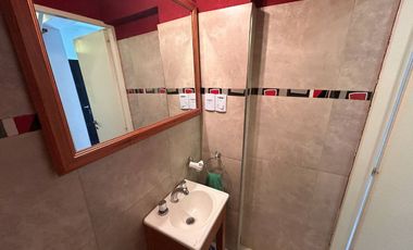 VENTA DUPLEX 5AMB C/ COCHERA Y JARDÍN, QUILMES